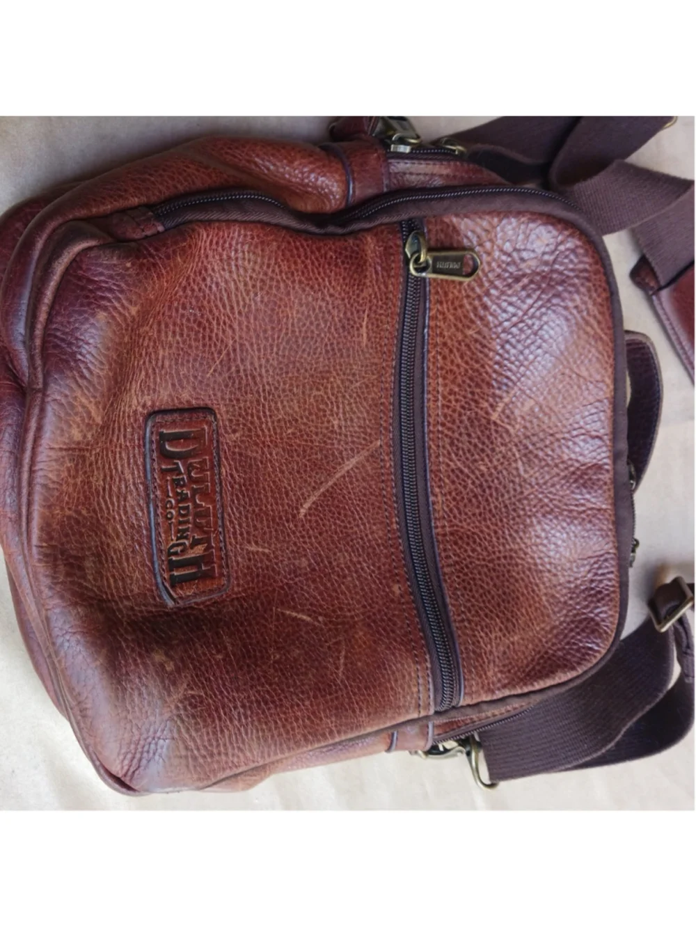 Duluth Trading Company Lifetime Brown Patina Leather Vintage Crossbody Bag